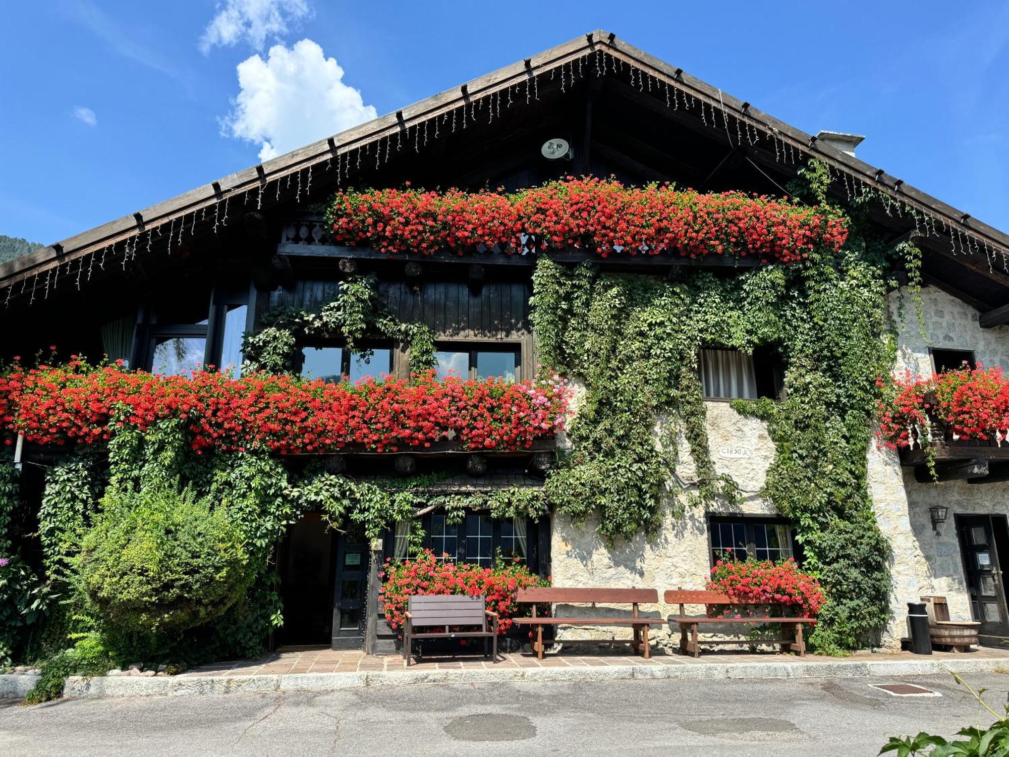 Albergo Ristorante Al Frate Da Streza Madonna Exterior foto
