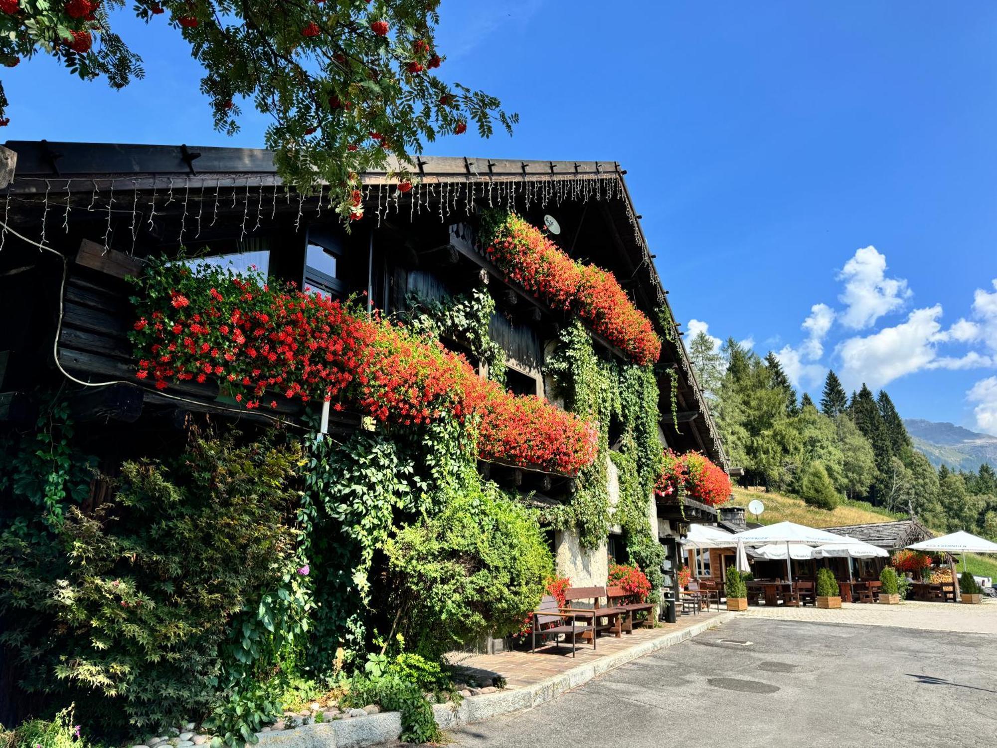 Albergo Ristorante Al Frate Da Streza Madonna Exterior foto