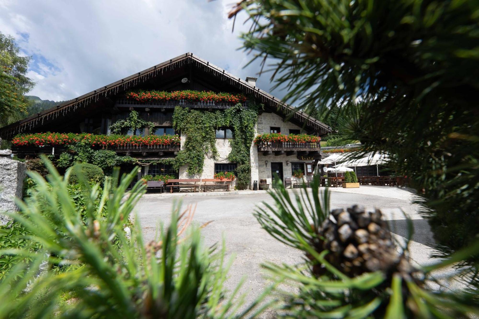 Albergo Ristorante Al Frate Da Streza Madonna Exterior foto